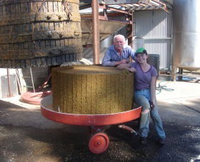 Helm Wines - New Castle Tourism 6
