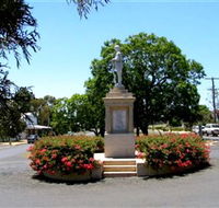 Goombungee War Memorial - Newcastle Accommodation