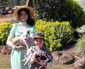 Highfields Pioneer Village - New Castle Tourism 2