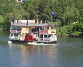 Hawkesbury Paddlewheeler - New Castle Tourism 0