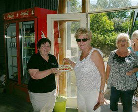 Hawkesbury Valley Heritage Tours - New Castle Tourism 0