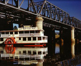 Nepean Belle Paddlewheeler - New Castle Tourism 7