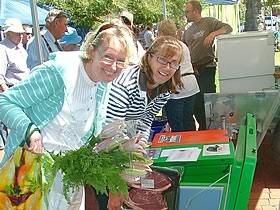 Victor Harbor Farmers Market - Newcastle Accommodation 0