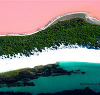 Lake Hillier - Newcastle Accommodation