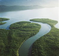 Fishing on Hinchinbrook Island - New Castle Tourism