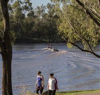 St George Riverbank Walkway - New Castle Tourism