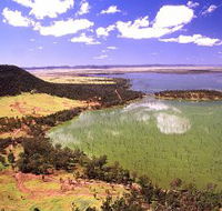 Nuga Nuga National Park and Lake Nuga Nuga - New Castle Tourism