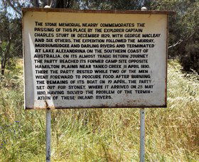 Sturt Memorial - New Castle Tourism 0