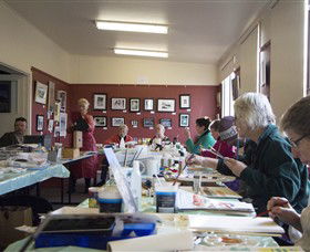 Merri View Gallery - Newcastle Accommodation 2