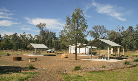 Terry Hie Hie Picnic Area - New Castle Tourism 3