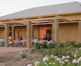 Wallington Wines - New Castle Tourism 0