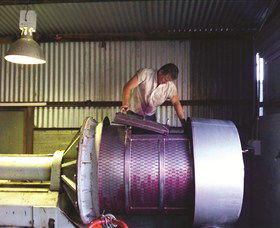 Orange Mountain Wines - New Castle Tourism 0