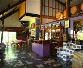Cargo Road Wines - New Castle Tourism 0