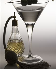 Polit Bar - More Than Cocktails - Newcastle Accommodation 0