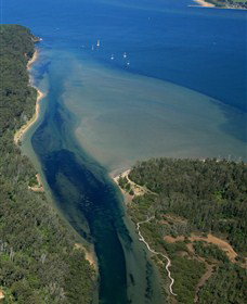 Kayaking Batemans Bay - Newcastle Accommodation 2