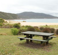 Depot Beach picnic area - New Castle Tourism