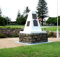 Dunwich War Memorial - New Castle Tourism