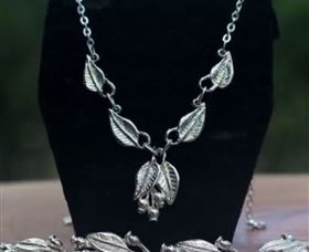 Australian Wildflower Jewellery Gallery - Newcastle Accommodation 0