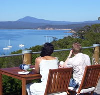 Snug Cove Bed and Breakfast - New Castle Tourism