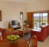 Nightingale Wines Luxury Villas - New Castle Tourism