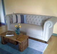 Blue House at Mountainside Wines - Newcastle Accommodation