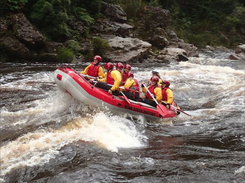 King River Rafting - New Castle Tourism 0