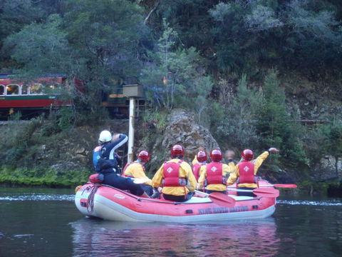 King River Rafting - New Castle Tourism 3