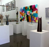 Colin Sweeney Art - Newcastle Accommodation