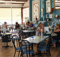 Inspirations Cafe Gift and Patchwork Gallery - New Castle Tourism