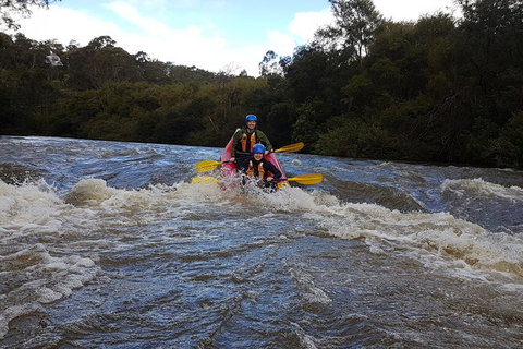 White-Water Kayaking On The Yarra River - Newcastle Accommodation 4