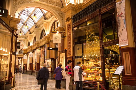 Half-Day Melbourne City And Arcades Coach Tour With Queen Victoria Market From Melbourne - Newcastle Accommodation 0