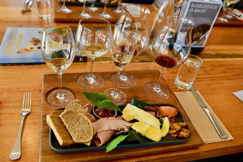 Tasmania 6 Day \'Tour In Circle\' - New Castle Tourism 11