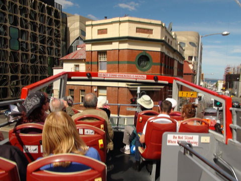 Hobart Hop-on Hop-off Bus Tour - New Castle Tourism 3