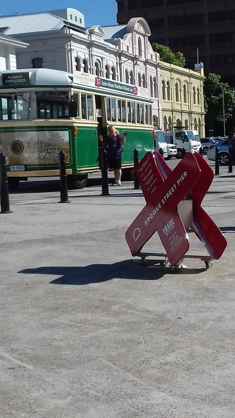 Hobart Half-Day Sightseeing Coach Tram Tour - New Castle Tourism 3