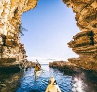 Hobart Kayak Tour - New Castle Tourism