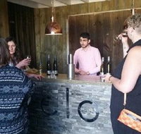 Tamar Valley Food and Wine Day Trip from Devonport Ulverstone or Burnie - New Castle Tourism