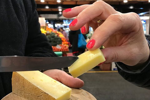Adelaide Central Market Exclusive Tour - New Castle Tourism 6