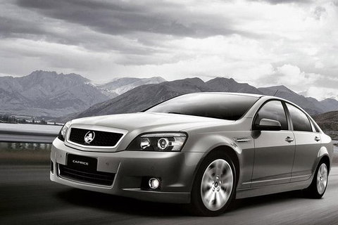 Adelaide Airport Private Chauffeured Transfer - Newcastle Accommodation 0