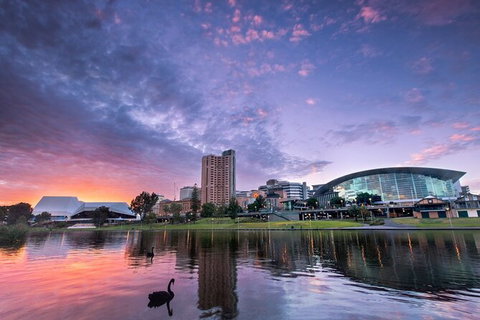 Adelaide Airport Private Chauffeured Transfer - Newcastle Accommodation 7