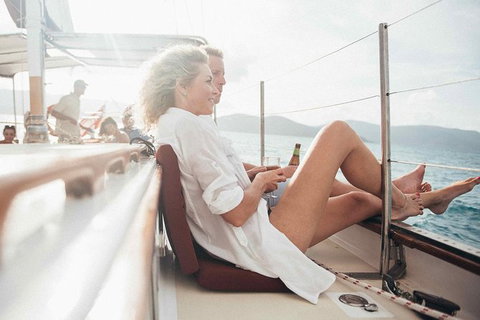 Lady Enid Sailing And Snorkeling Day Trip, Including Whitehaven Beach - Newcastle Accommodation 0