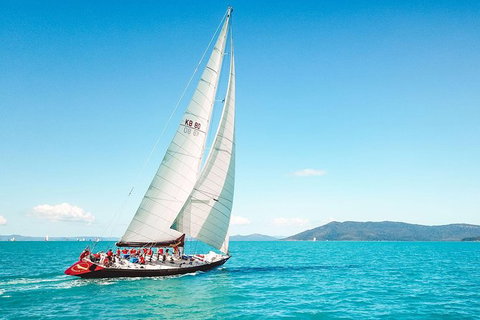 Condor Whitsundays Maxi Sailing (2 Days 2 Nights) - Single Bed - Newcastle Accommodation 0