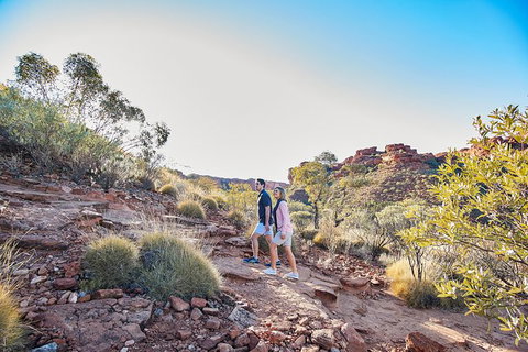 Kings Canyon Guided Rim Walk - New Castle Tourism 0