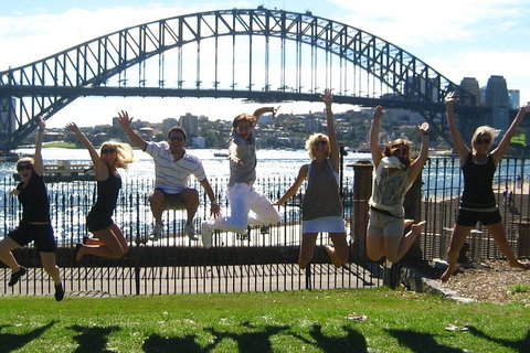 Small-Group Sydney City Walking Tour - New Castle Tourism 2