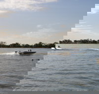 Moulamein Lake - Newcastle Accommodation