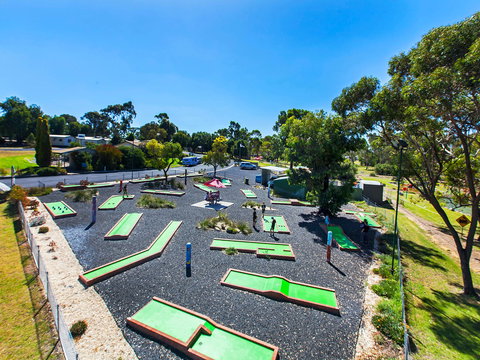 Naracoorte Mini Golf - Newcastle Accommodation 1