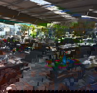 Tumut Valley Violets - Newcastle Accommodation