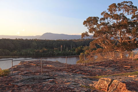 Hanging Rock - New Castle Tourism 1