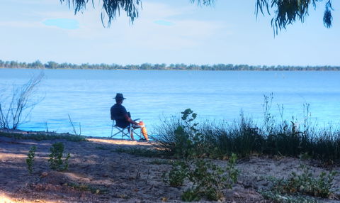 Lake Benanee - New Castle Tourism 2