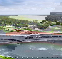 Les Wilson Barramundi Discovery Centre - New Castle Tourism
