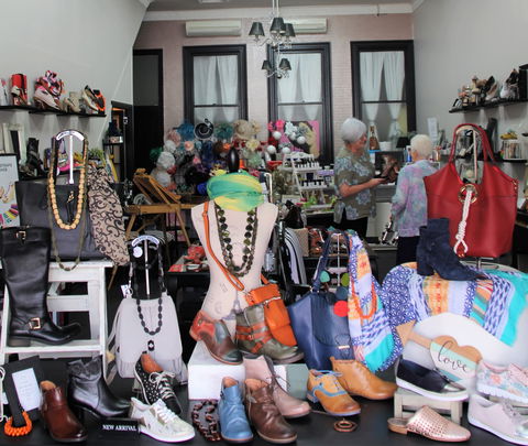 Obsession Shoes Boutique - New Castle Tourism 0